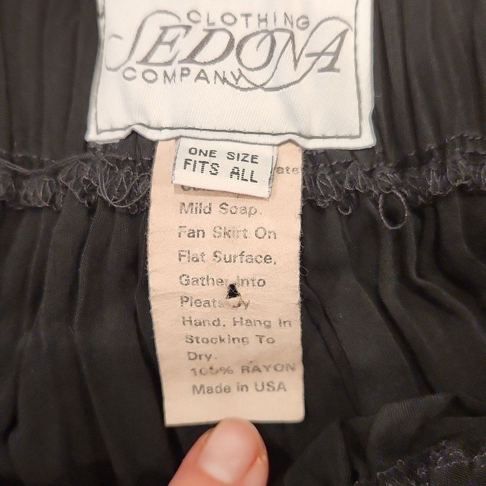Sedona Clothing Company broomstick skirt - Picture 4 of 4